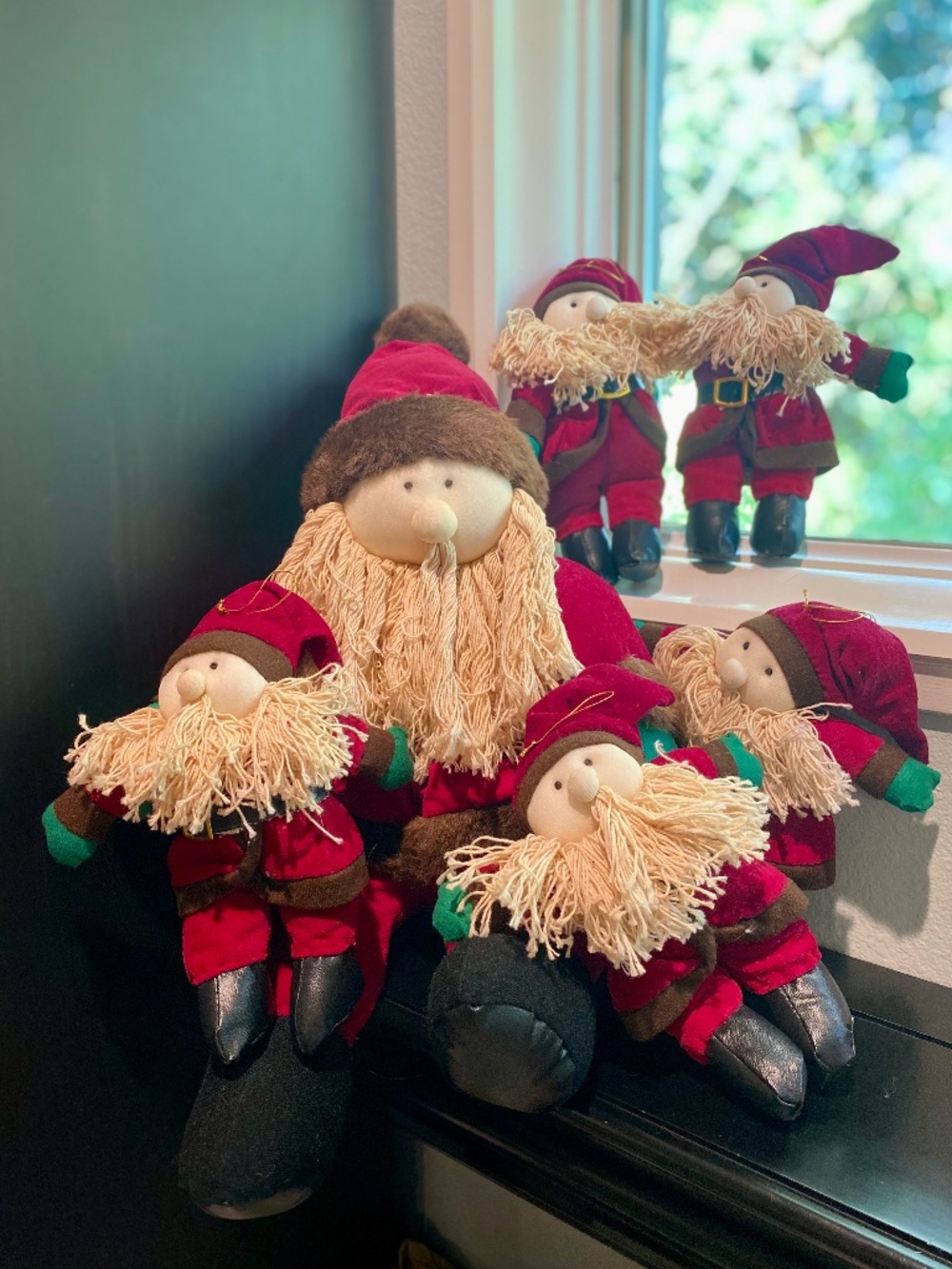 🎅 Plush Velvet Santa Large & 5 Little Mini Elves 🤶FurTrim String Hair & Beards